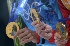 Золотые медали российских спортсменов