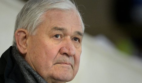 Советский хоккеист, тренер Владимир Юрзинов-старший
